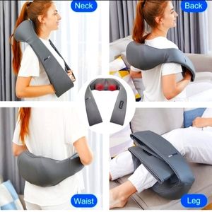 NWOT Deestop Neck and Shoulder Heat Messager